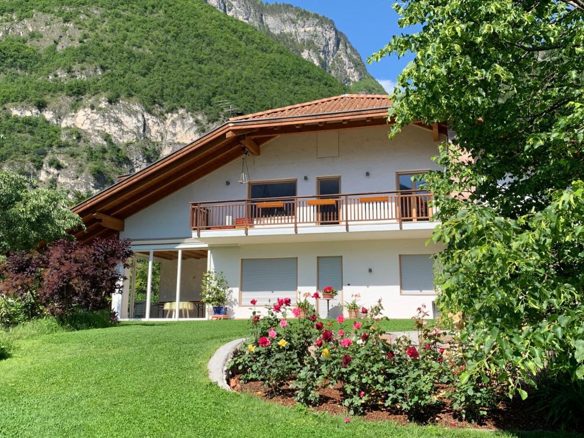 Haus Greti Apartman Magre all' Adige Kültér fotó